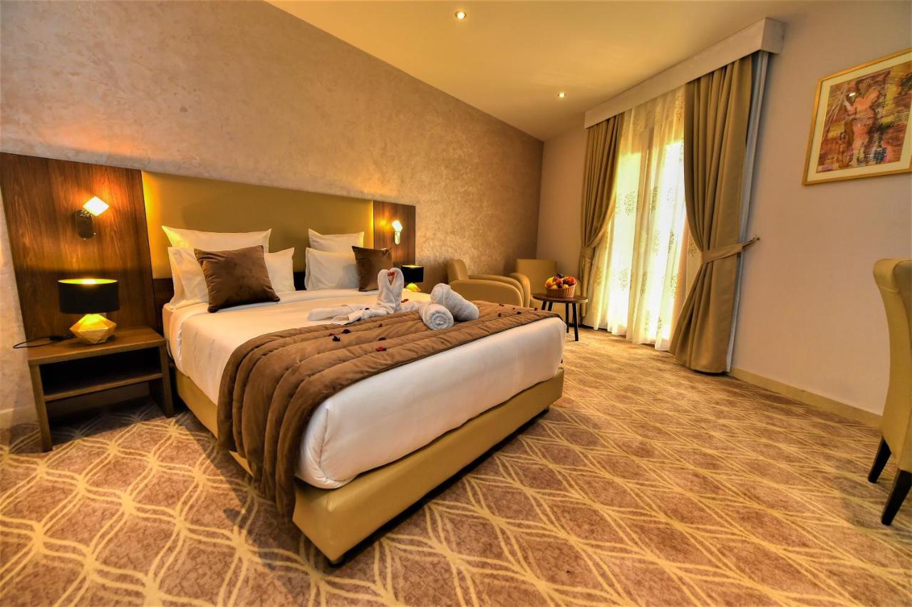 Mf Hotel Oran 버르 엘 디르 외부 사진